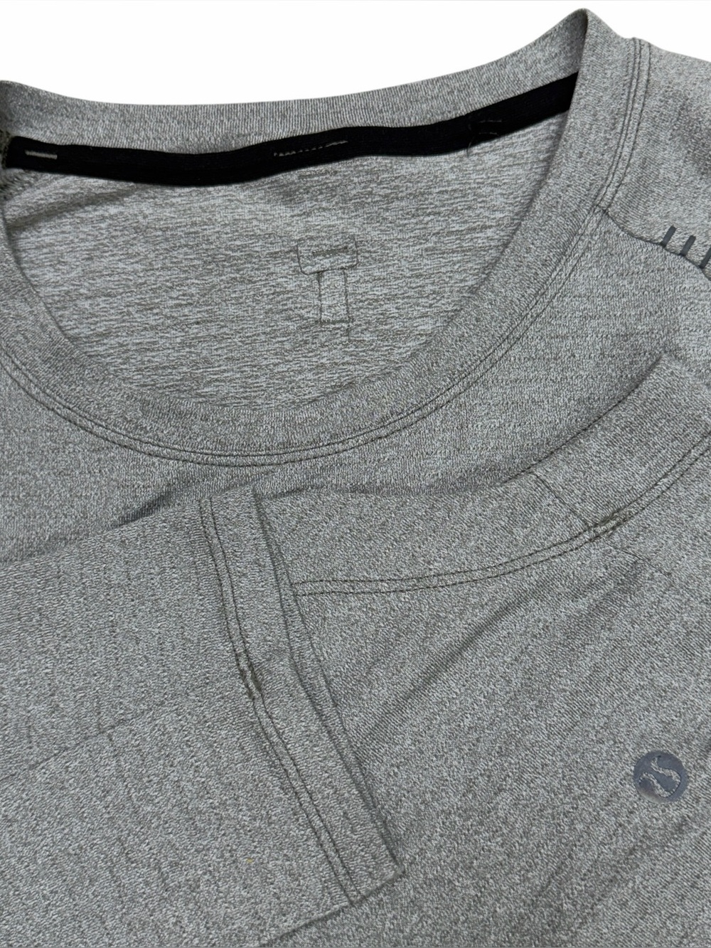 Lululemon Shirt Mens XL Grey License to Train Long Sleeve Drysense Athletic Gym